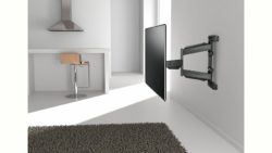 vogel´s® TV-Wandhalter »BASE 45 M« schwenkbar, für 81-140 cm (32-55 Zoll) Geräte, VESA 400x400